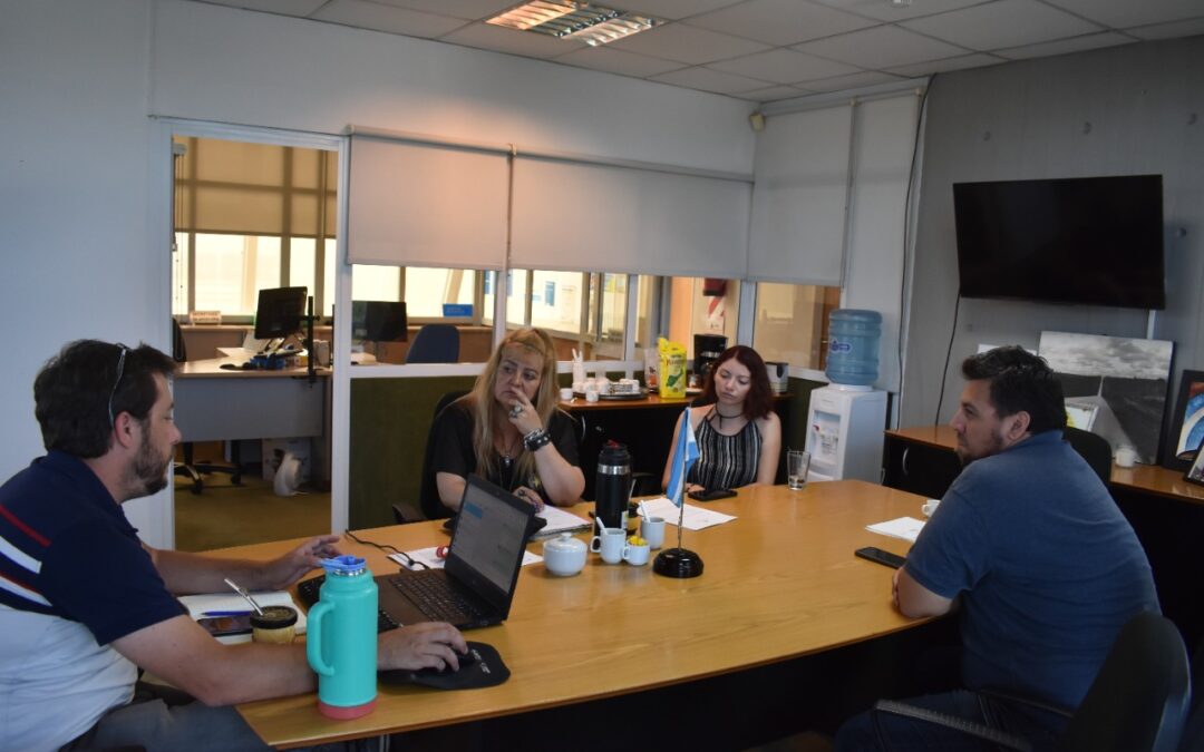 Cita de la Fundación Estrellas Amarillas con autoridades de Vialidad Nacional