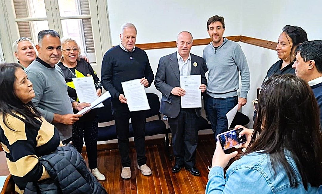 Santiago Pestarini: «Damos las gracias a María del Carmen Ligiero»